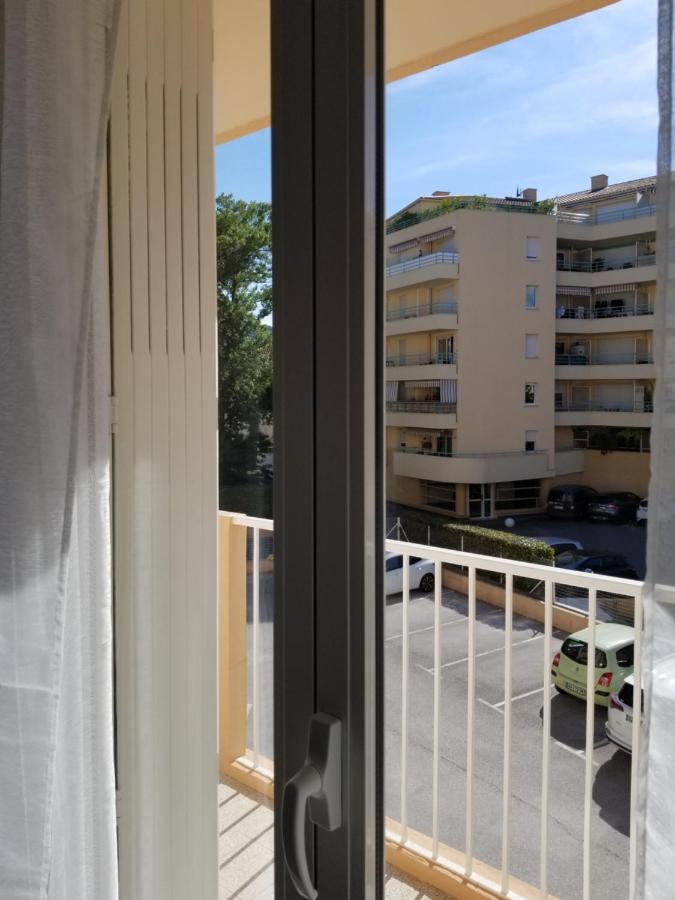 Appartement Terre Et Mer Йер Экстерьер фото